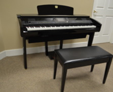 Yamaha CVP-405 Clavinova digital piano